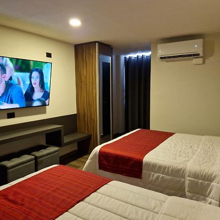 Hotel Granada Puebla Kültér fotó