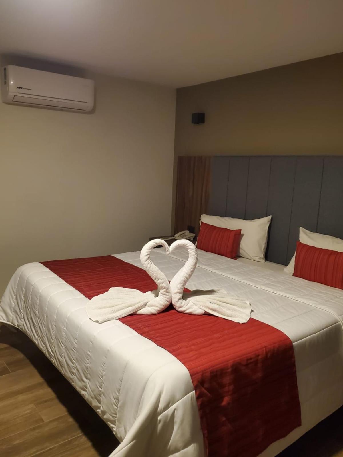 Hotel Granada Puebla Kültér fotó